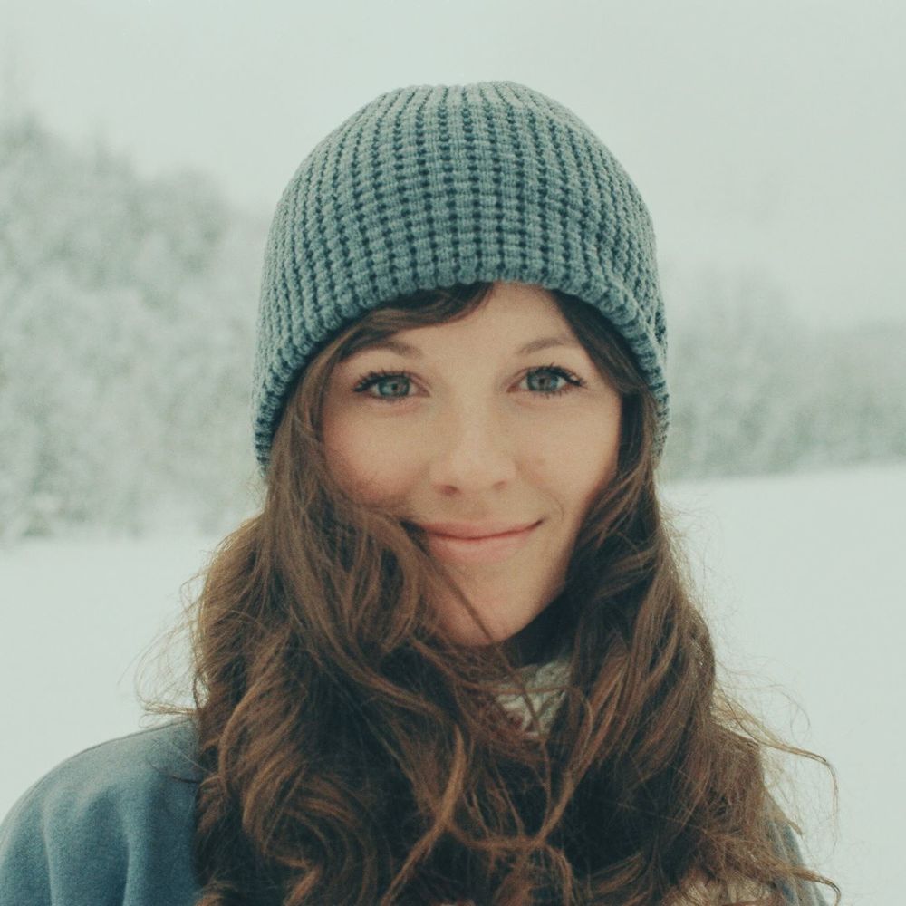 Meet your Posher, Corrine